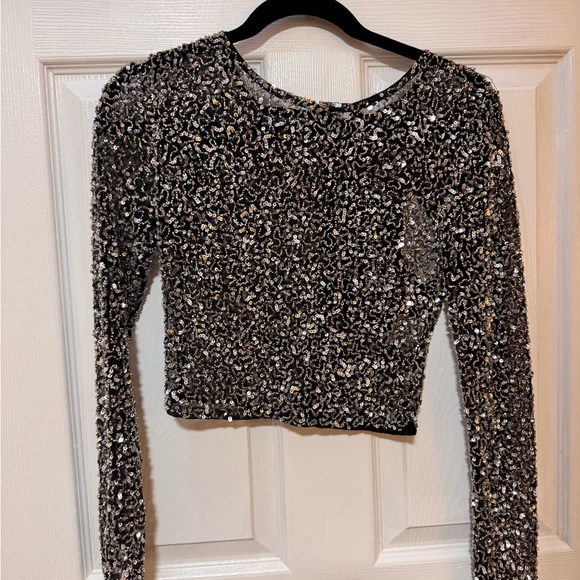 NWT RETROFETE black silver all over sequin crop top long sleeves, size XS - Picture 9 of 12